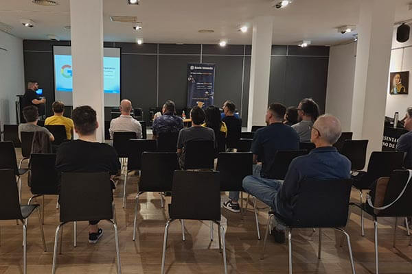 Álvaro Fontela en Meetup WordPress Buenos Aires
